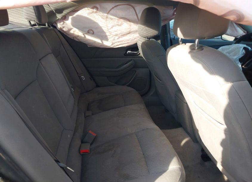 Photo 8 of 2016 Chevrolet Malibu LIMITED LS (VIN 1G11B5SA1GU102520)