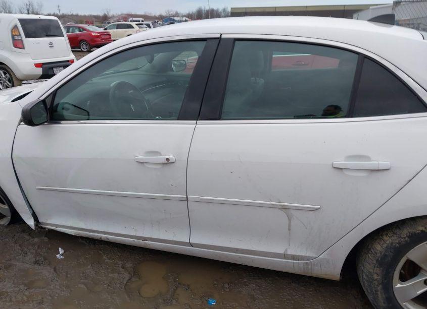 Photo 14 of 2013 Chevrolet Malibu 1LS (VIN 1G11B5SA2DF148633)