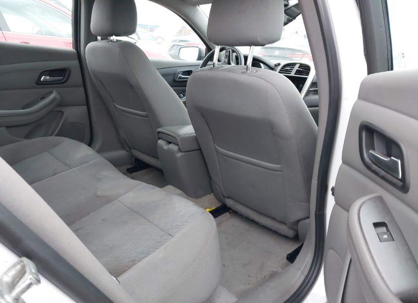 Photo 8 of 2013 Chevrolet Malibu 1LS (VIN 1G11B5SA2DF148633)