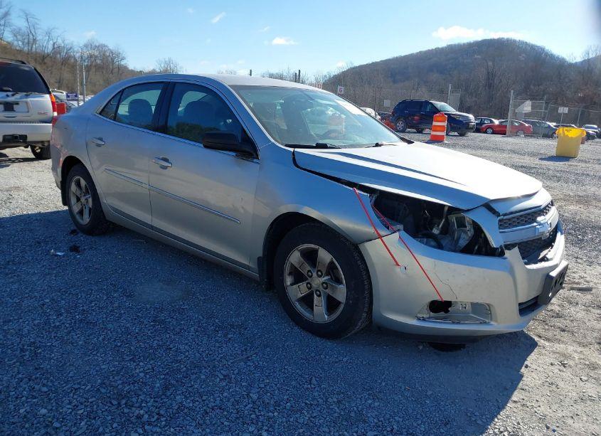 2013 Chevrolet Malibu 1LS (VIN 1G11B5SA2DF167344) main photo