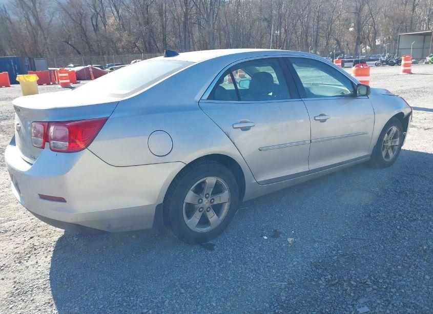 Photo 4 of 2013 Chevrolet Malibu 1LS (VIN 1G11B5SA2DF167344)