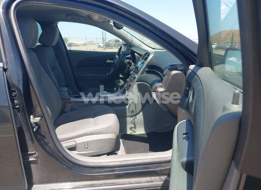 Photo 5 of 2013 Chevrolet Malibu 1LS (VIN 1G11B5SA2DF259621)