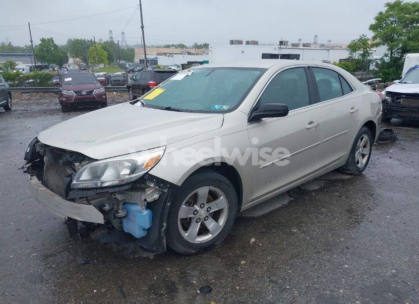 Photo 2 of 2013 Chevrolet Malibu 1LS (VIN 1G11B5SA2DF331062)