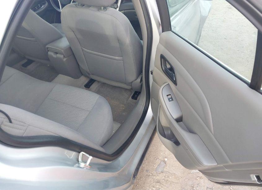 Photo 8 of 2013 Chevrolet Malibu 1LS (VIN 1G11B5SA2DF340540)