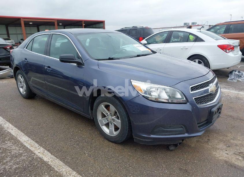 2013 Chevrolet Malibu 1LS (VIN 1G11B5SA2DF356270) main photo