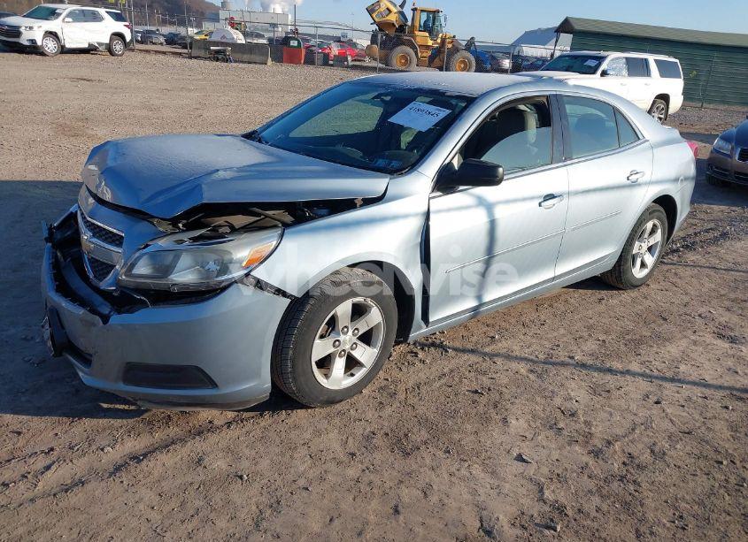 Photo 2 of 2013 Chevrolet Malibu 1LS (VIN 1G11B5SA2DU148384)
