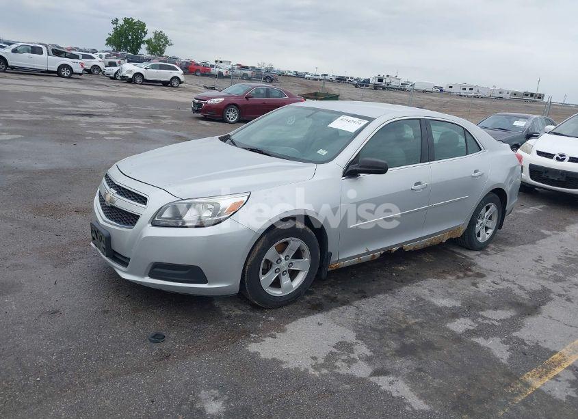 Photo 2 of 2013 Chevrolet Malibu 1LS (VIN 1G11B5SA3DF168938)