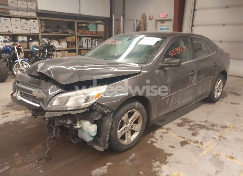Photo 2 of 2013 Chevrolet Malibu 1LS (VIN 1G11B5SA3DF188851)