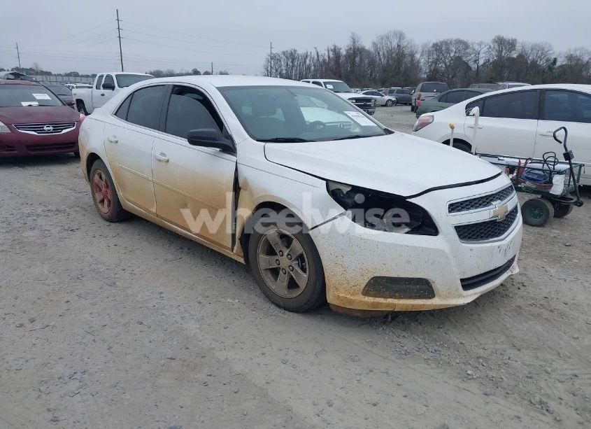 2013 Chevrolet Malibu 1LS (VIN 1G11B5SA3DF297391) main photo