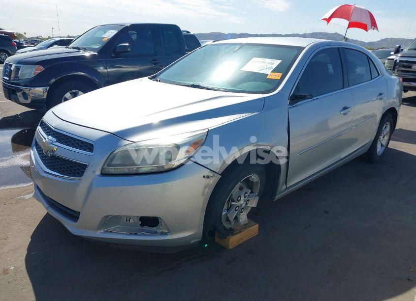 Photo 2 of 2013 Chevrolet Malibu 1LS (VIN 1G11B5SA3DF305313)