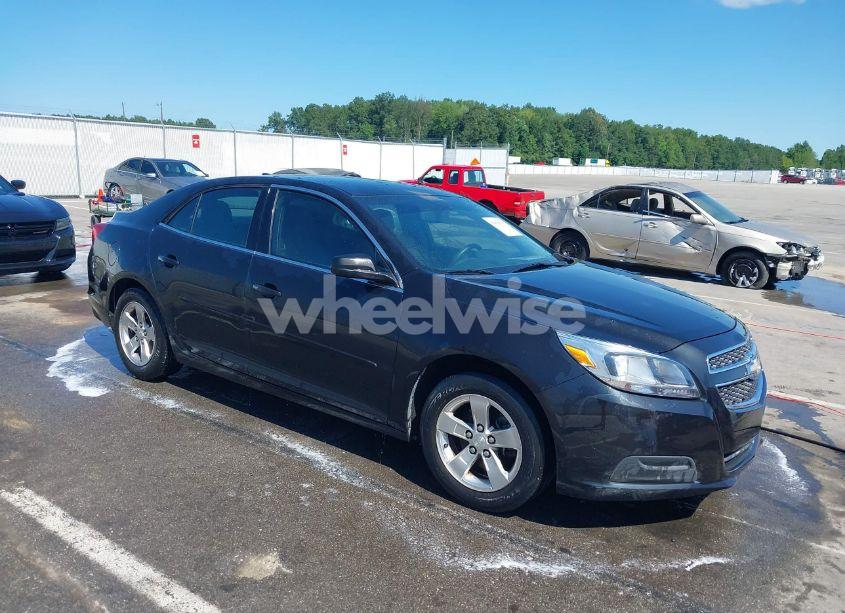 2013 Chevrolet Malibu 1LS (VIN 1G11B5SA3DF345312) main photo