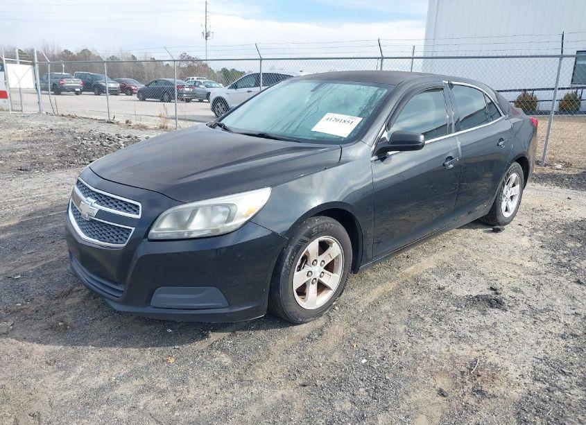 Photo 2 of 2013 Chevrolet Malibu 1LS (VIN 1G11B5SA4DF199499)