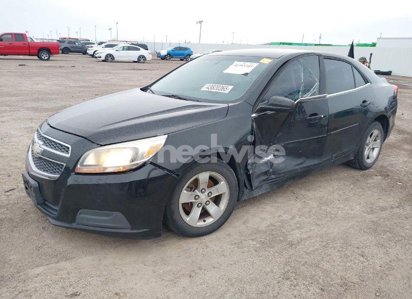 Photo 2 of 2013 Chevrolet Malibu 1LS (VIN 1G11B5SA4DF223235)