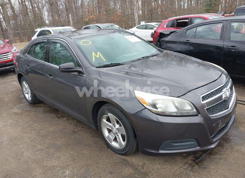 2013 Chevrolet Malibu 1LS (VIN 1G11B5SA4DF302064) main photo