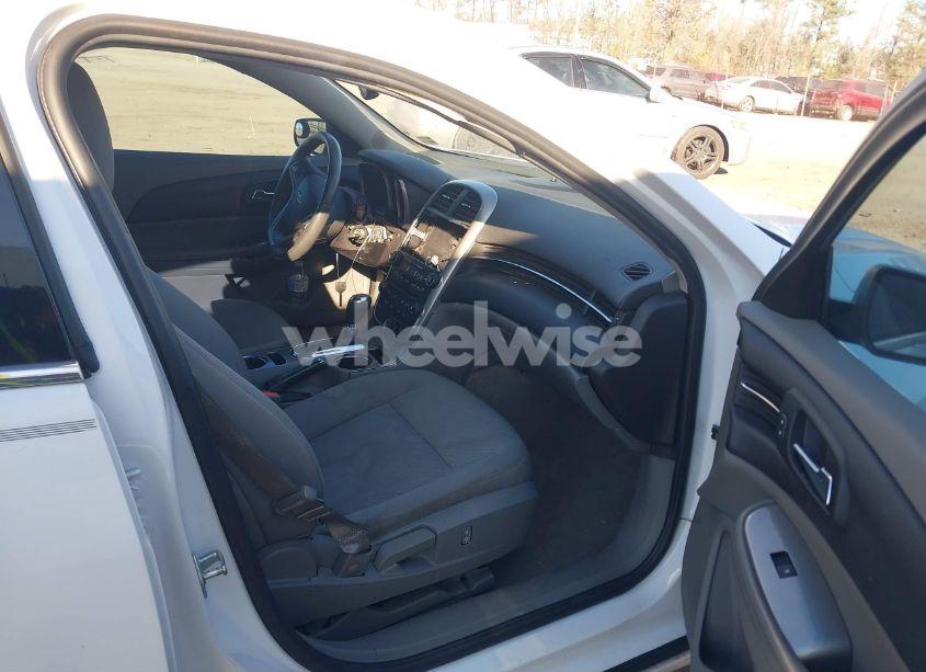 Photo 5 of 2016 Chevrolet Malibu LIMITED LS (VIN 1G11B5SA4GF122796)