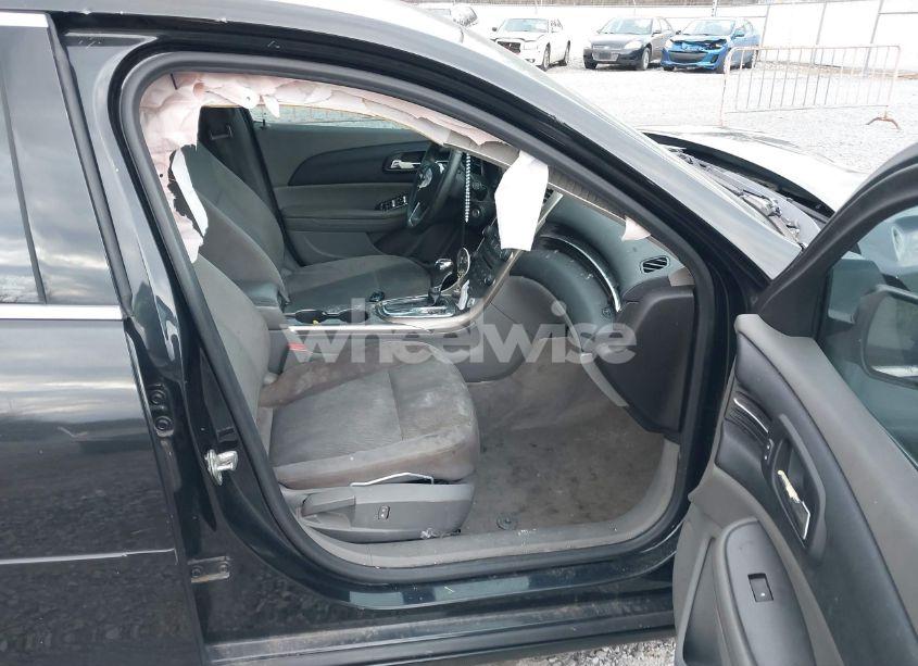 Photo 5 of 2013 Chevrolet Malibu 1LS (VIN 1G11B5SA5DF185627)