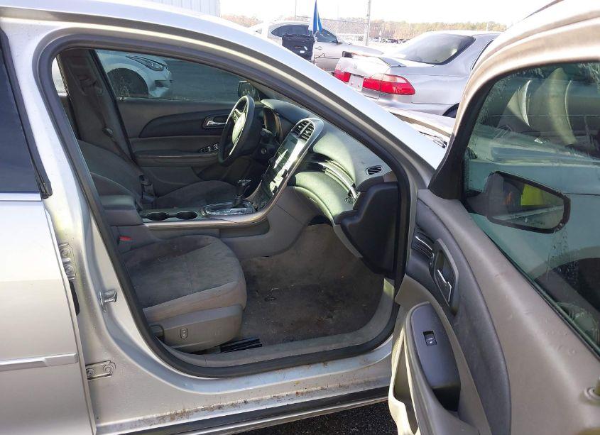Photo 5 of 2013 Chevrolet Malibu 1LS (VIN 1G11B5SA5DF201891)