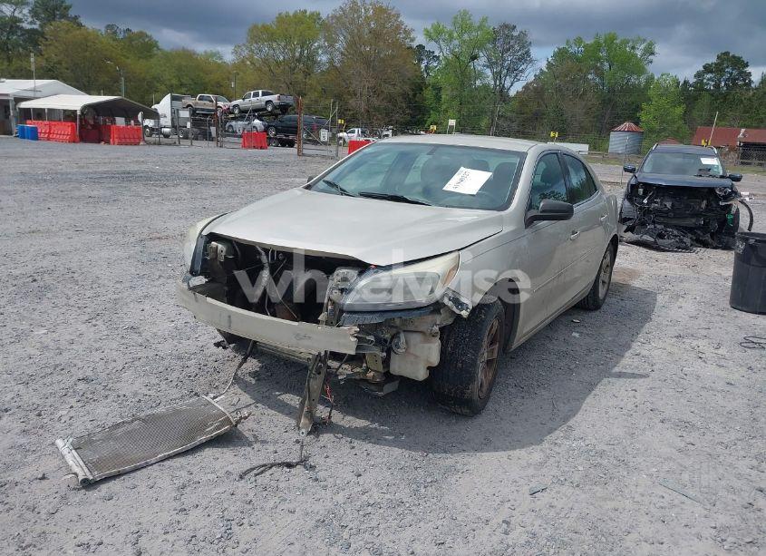 Photo 2 of 2013 Chevrolet Malibu 1LS (VIN 1G11B5SA5DF319035)