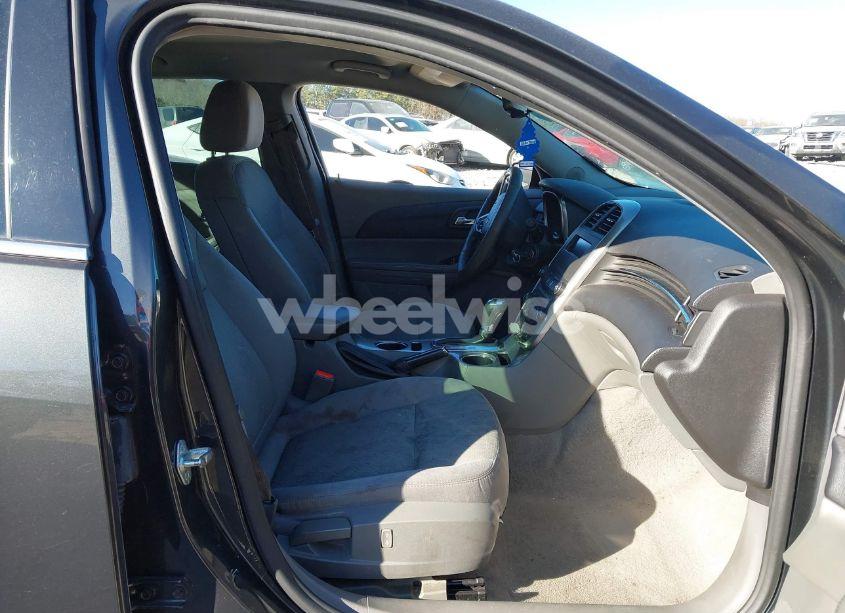 Photo 5 of 2016 Chevrolet Malibu LIMITED LS (VIN 1G11B5SA5GU111530)