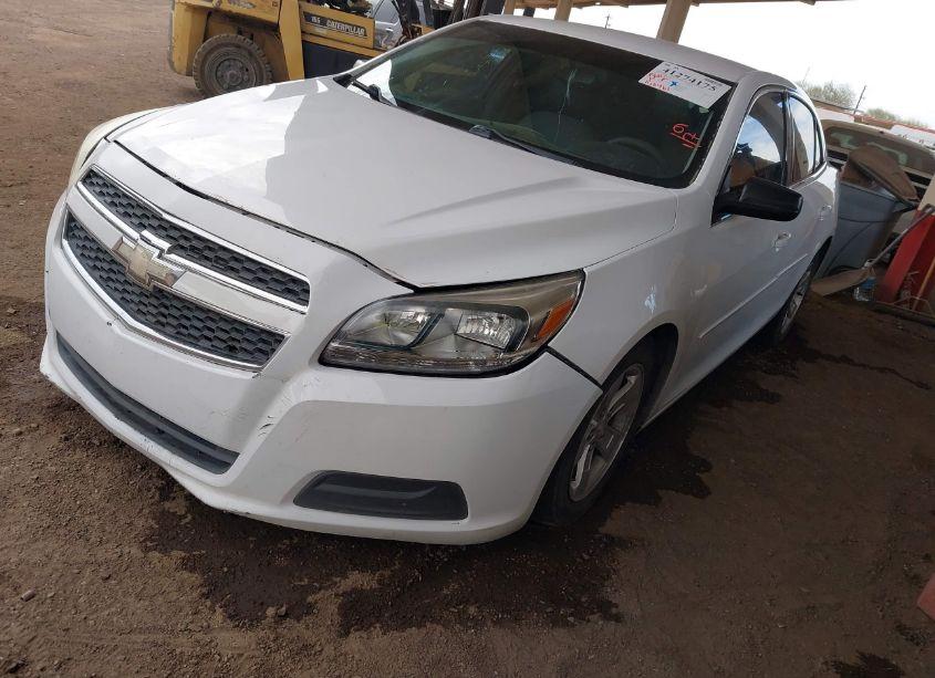 Photo 2 of 2013 Chevrolet Malibu 1LS (VIN 1G11B5SA6DF131057)