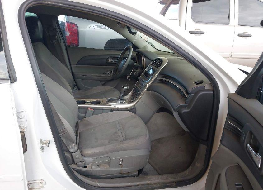 Photo 5 of 2013 Chevrolet Malibu 1LS (VIN 1G11B5SA6DF131057)