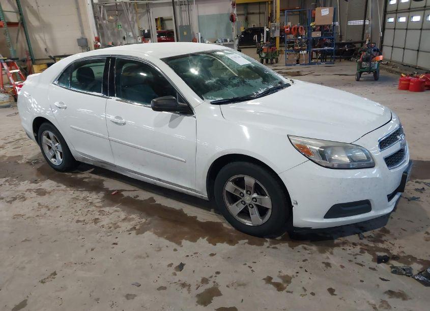 2013 Chevrolet Malibu 1LS (VIN 1G11B5SA6DF236486) main photo
