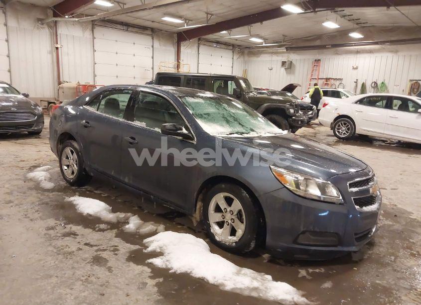 2013 Chevrolet Malibu LS (VIN 1G11B5SA6DF282948) main photo