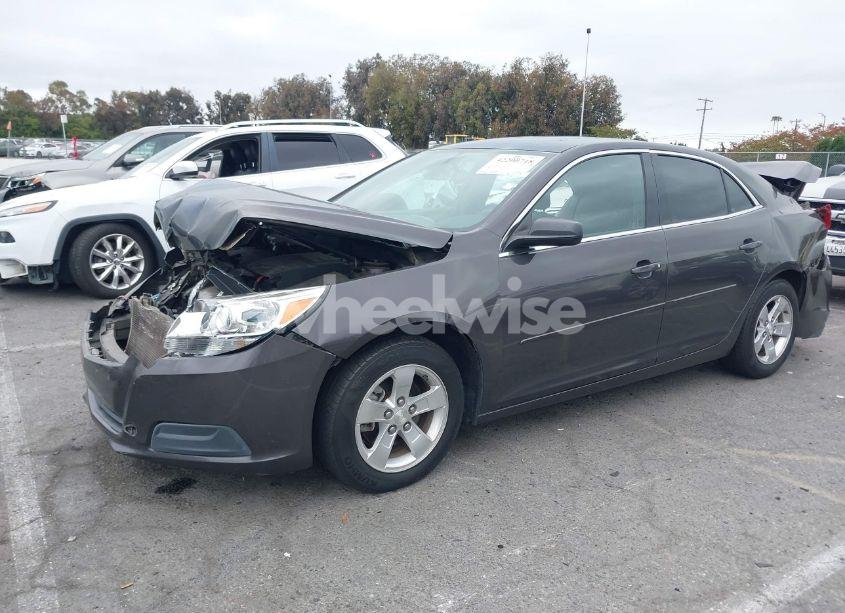 Photo 2 of 2013 Chevrolet Malibu 1LS (VIN 1G11B5SA6DF300008)