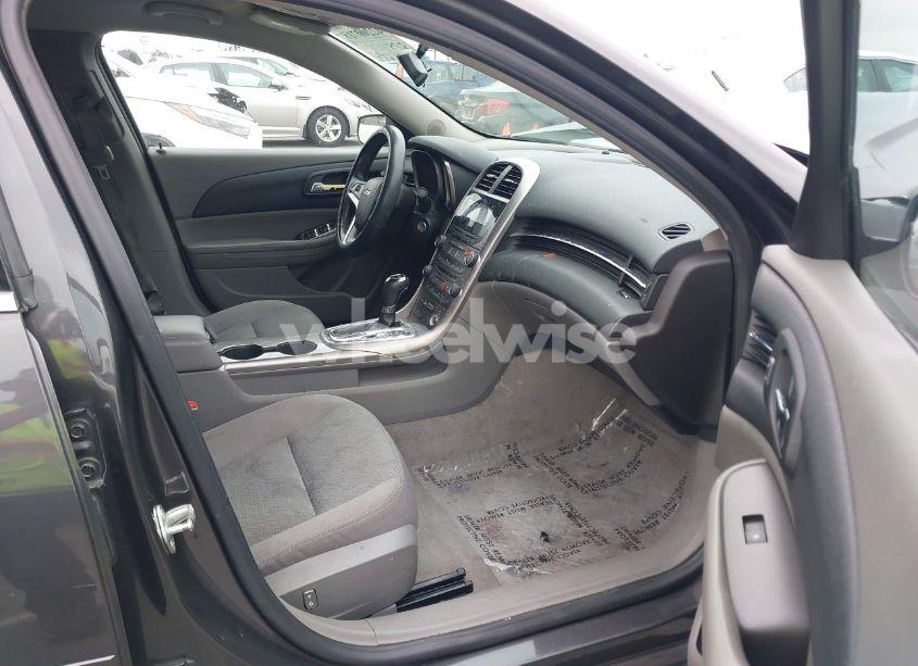 Photo 5 of 2013 Chevrolet Malibu 1LS (VIN 1G11B5SA6DF300008)