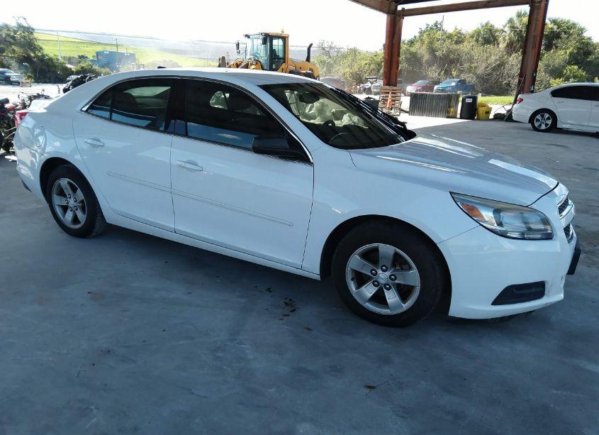 2013 Chevrolet Malibu 1LS (VIN 1G11B5SA6DF345854) main photo