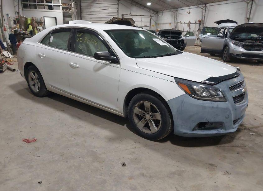 2013 Chevrolet Malibu 1LS (VIN 1G11B5SA6DU150705) main photo