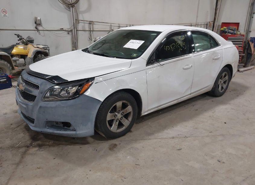 Photo 2 of 2013 Chevrolet Malibu 1LS (VIN 1G11B5SA6DU150705)