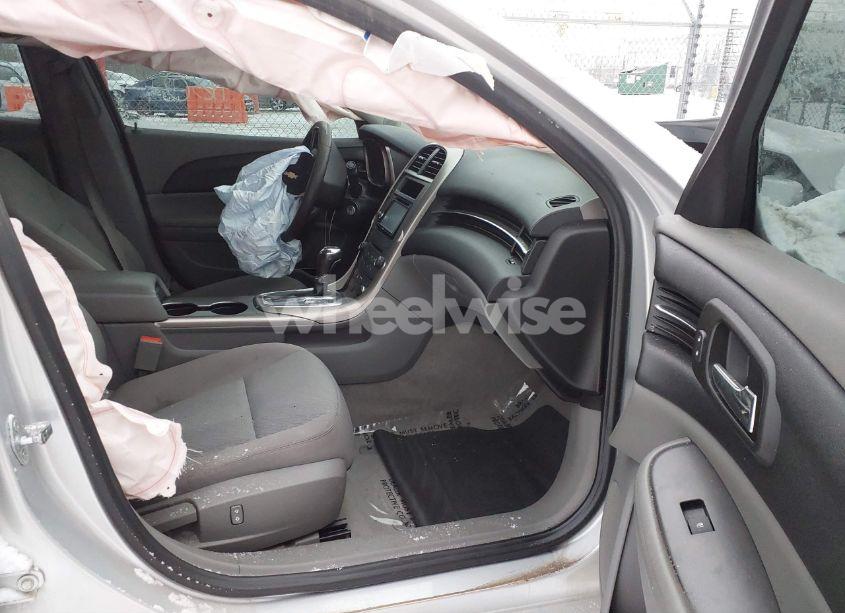 Photo 5 of 2013 Chevrolet Malibu 1LS (VIN 1G11B5SA7DF161961)