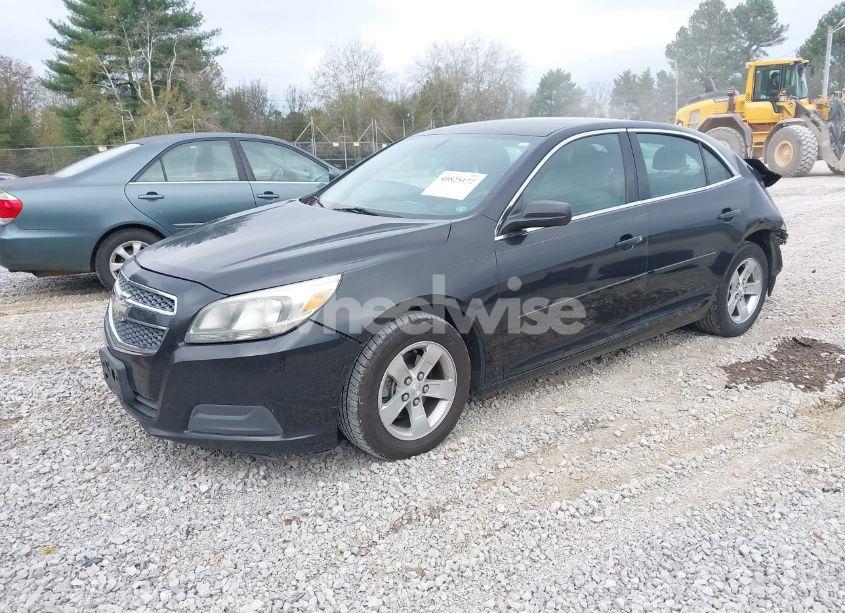 Photo 2 of 2013 Chevrolet Malibu 1LS (VIN 1G11B5SA7DF218031)