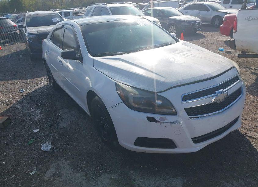 2013 Chevrolet Malibu 1LS (VIN 1G11B5SA7DF226761) main photo