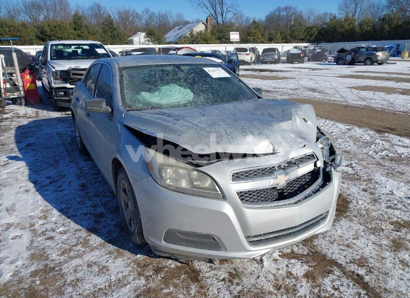 2013 Chevrolet Malibu 1LS (VIN 1G11B5SA7DF247013) main photo