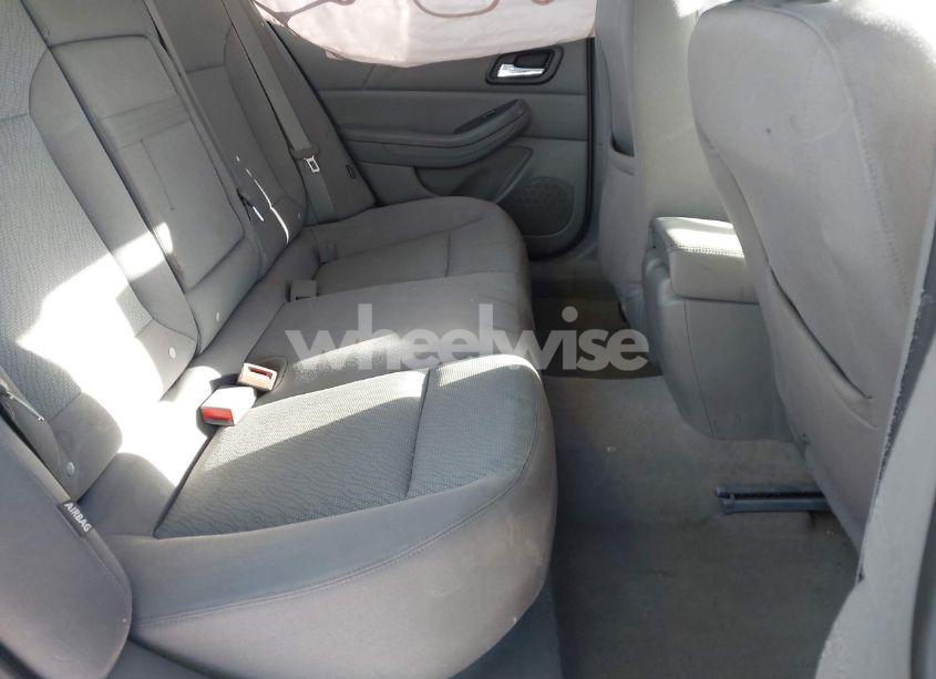 Photo 8 of 2013 Chevrolet Malibu 1LS (VIN 1G11B5SA7DF247013)