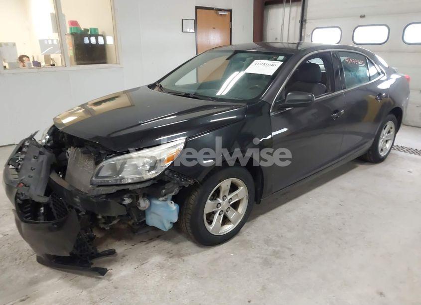 Photo 2 of 2013 Chevrolet Malibu 1LS (VIN 1G11B5SA7DF270890)