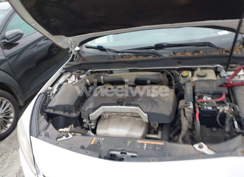 Photo 10 of 2016 Chevrolet Malibu LIMITED LS (VIN 1G11B5SA7GF131153)