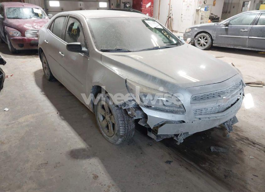 2013 Chevrolet Malibu 1LS (VIN 1G11B5SA8DF212335) main photo