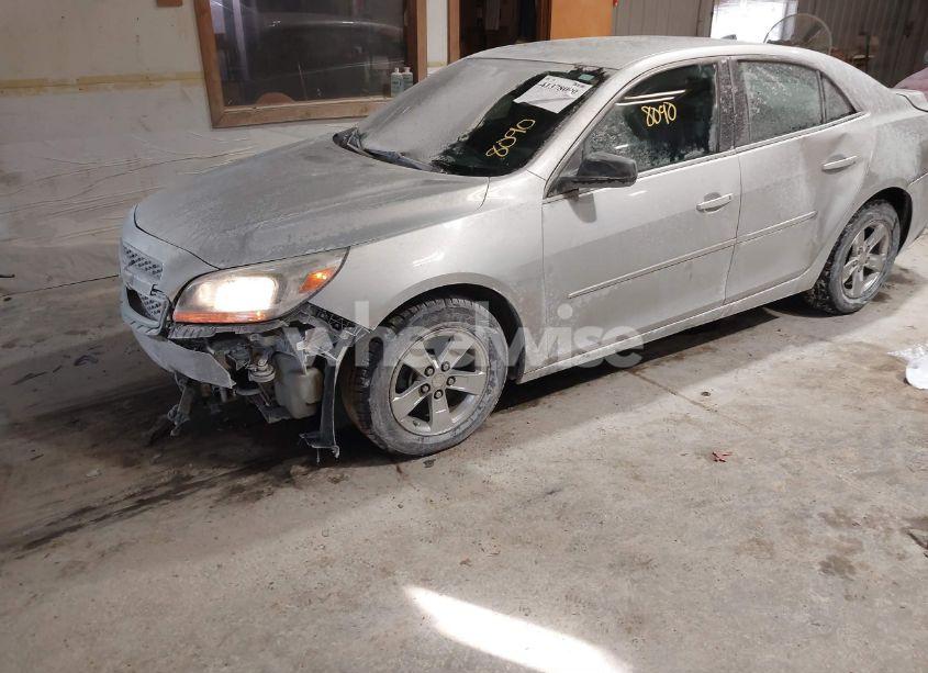 Photo 2 of 2013 Chevrolet Malibu 1LS (VIN 1G11B5SA8DF212335)