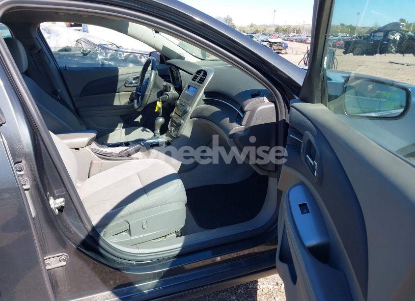 Photo 5 of 2016 Chevrolet Malibu LIMITED LS (VIN 1G11B5SA8GU111859)