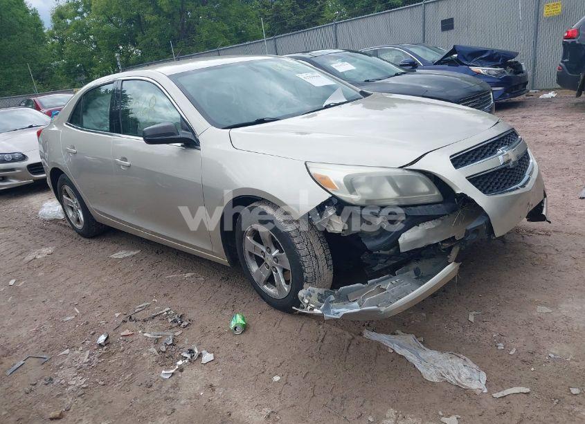 2013 Chevrolet Malibu 1LS (VIN 1G11B5SA9DF234408) main photo