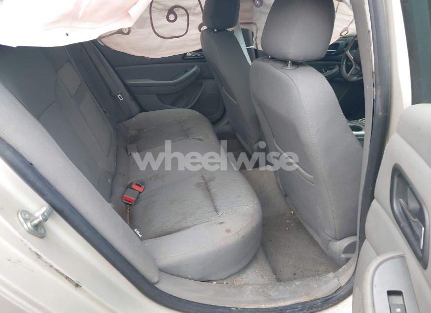 Photo 8 of 2013 Chevrolet Malibu 1LS (VIN 1G11B5SA9DF234408)