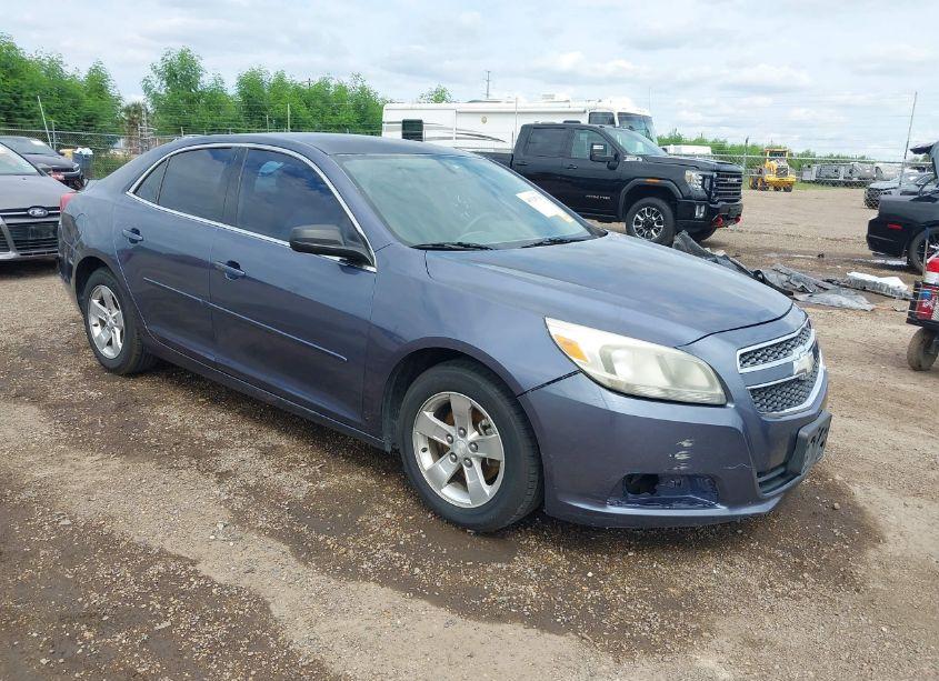 2013 Chevrolet Malibu 1LS (VIN 1G11B5SA9DF243254) main photo