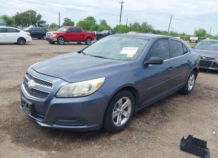 Photo 2 of 2013 Chevrolet Malibu 1LS (VIN 1G11B5SA9DF243254)