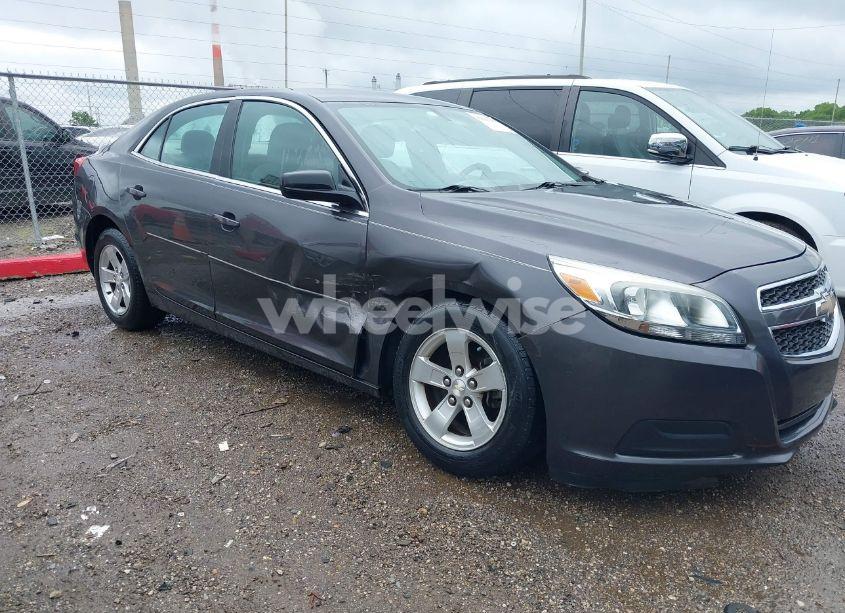 2013 Chevrolet Malibu 1LS (VIN 1G11B5SA9DF353754) main photo