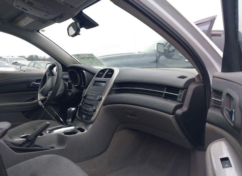 Photo 5 of 2016 Chevrolet Malibu LIMITED LS (VIN 1G11B5SA9GF168334)