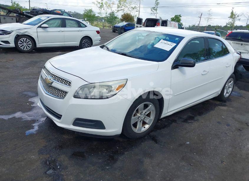 Photo 2 of 2013 Chevrolet Malibu 1LS (VIN 1G11B5SAXDF137122)