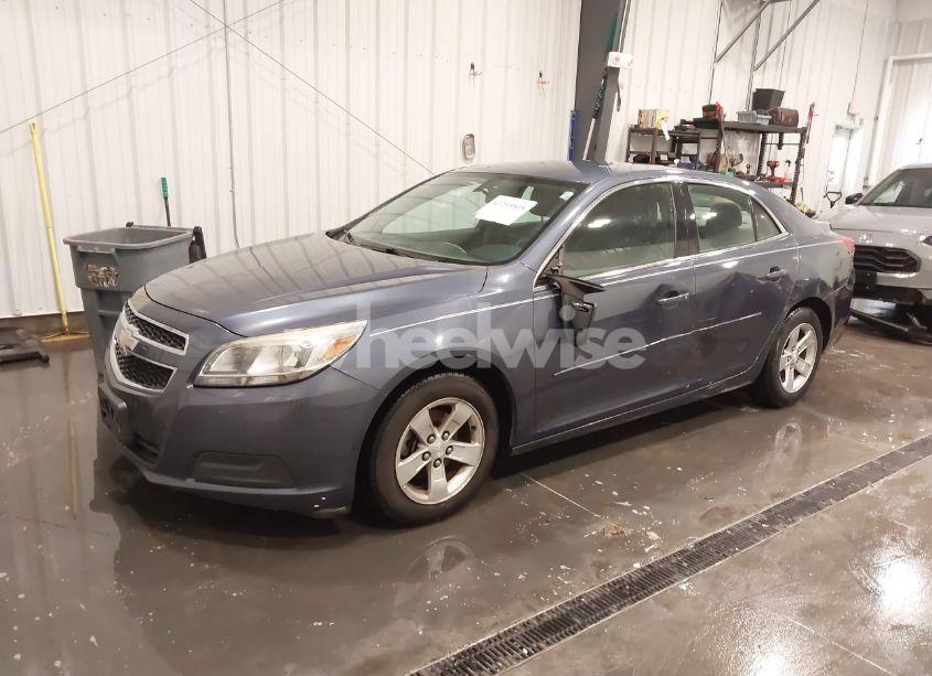 Photo 2 of 2013 Chevrolet Malibu 1LS (VIN 1G11B5SAXDF163364)